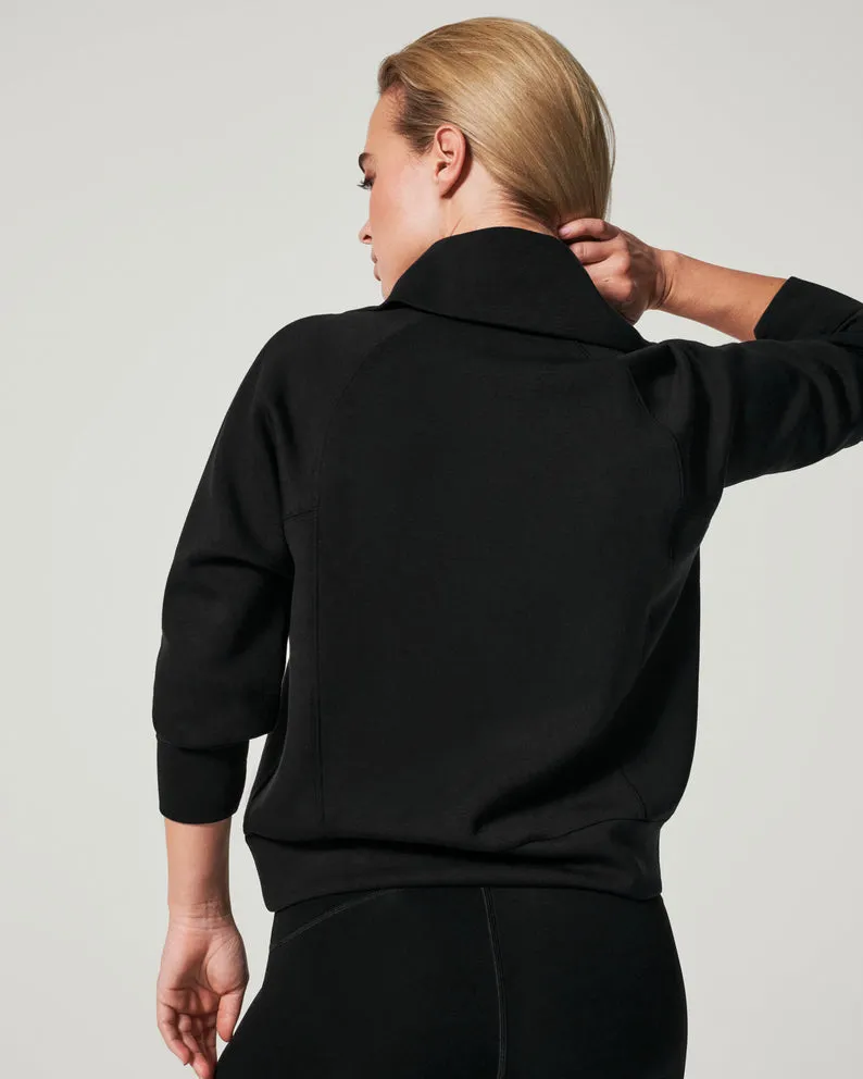 AirEssentials Very Black Half Zip Top