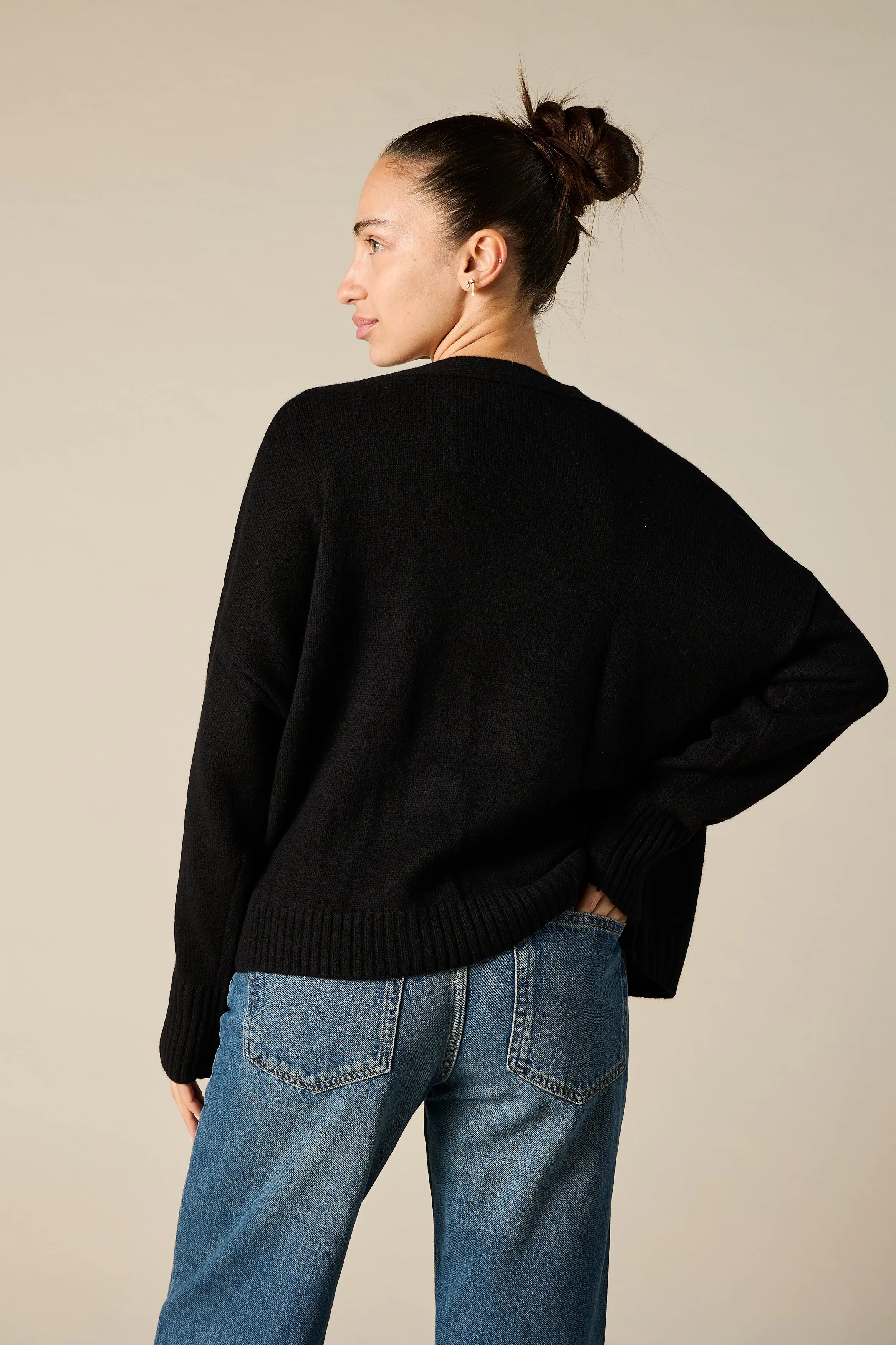 Cashmere Ruby Cardigan in Black