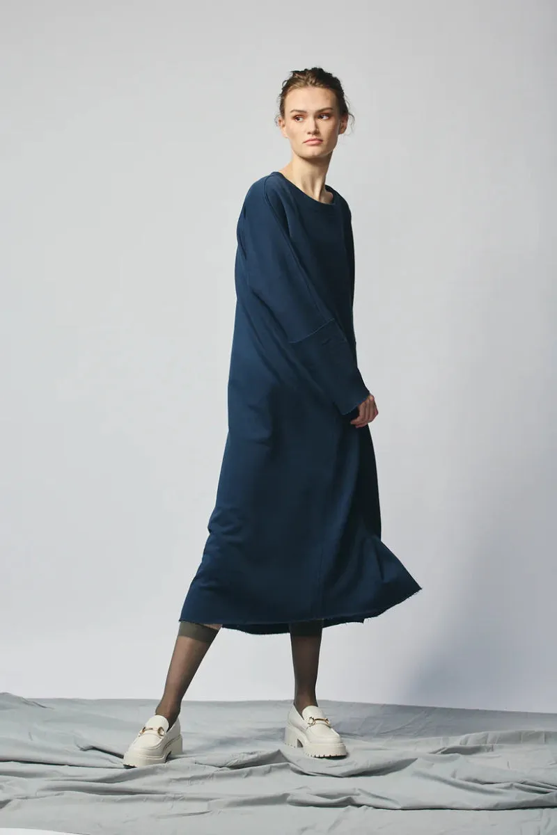 Devlyn van Loon Pullover Sweatshirt Dress (Navy)