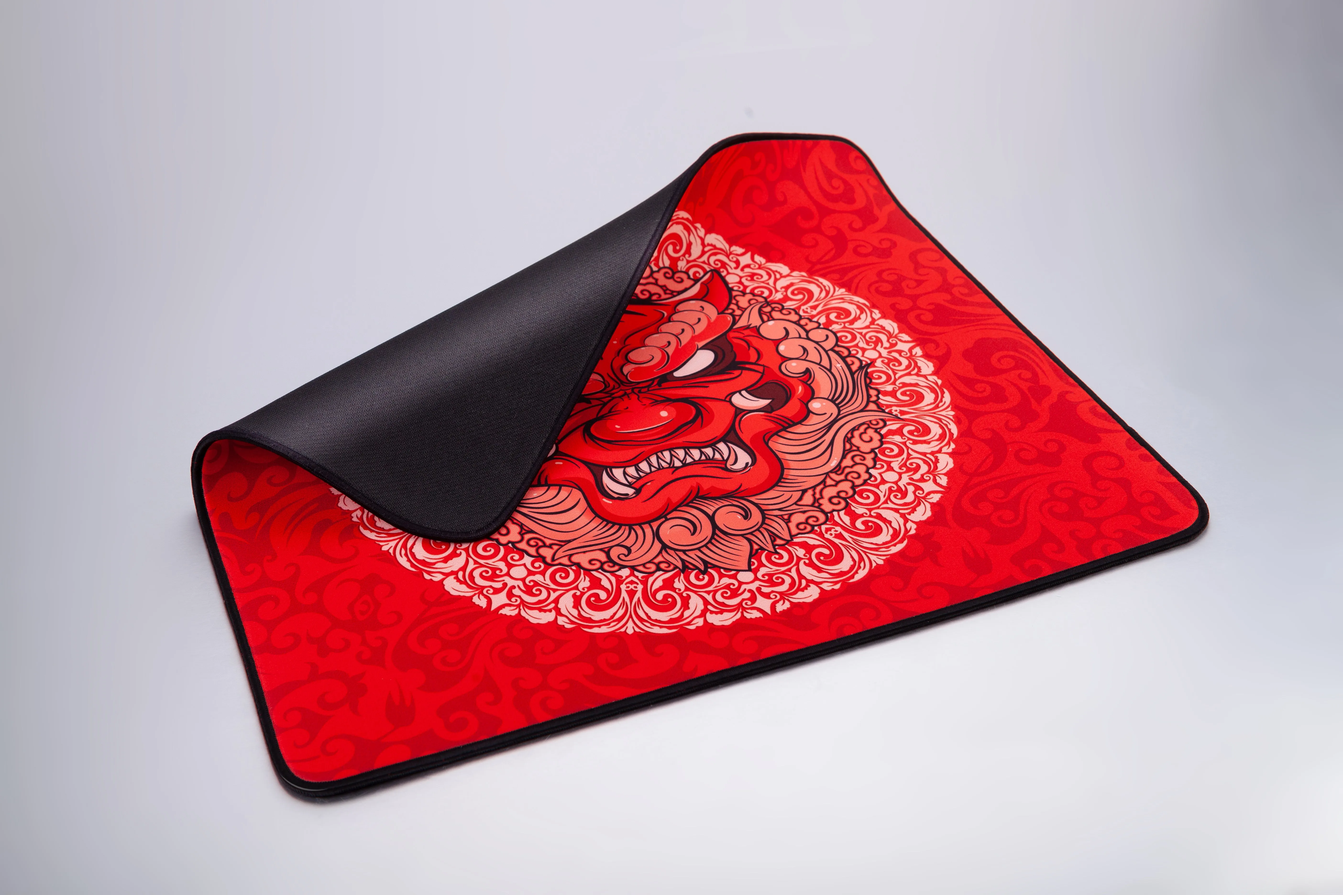 Esptiger LongTeng Gaming Mouse Pad - Red, Stitched Edges, Large (480 x 400 x 4mm)