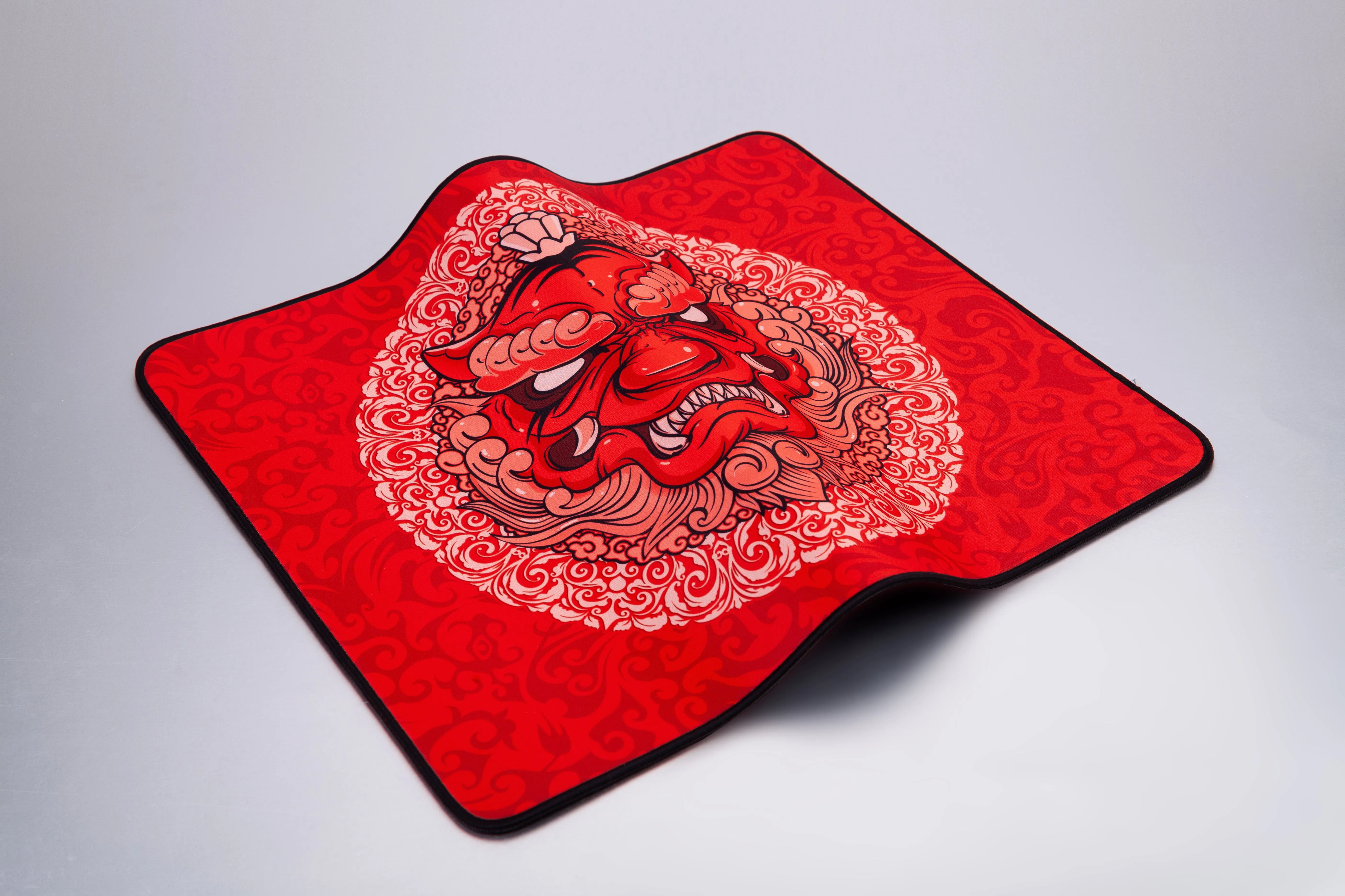 Esptiger LongTeng Gaming Mouse Pad - Red, Stitched Edges, Large (480 x 400 x 4mm)