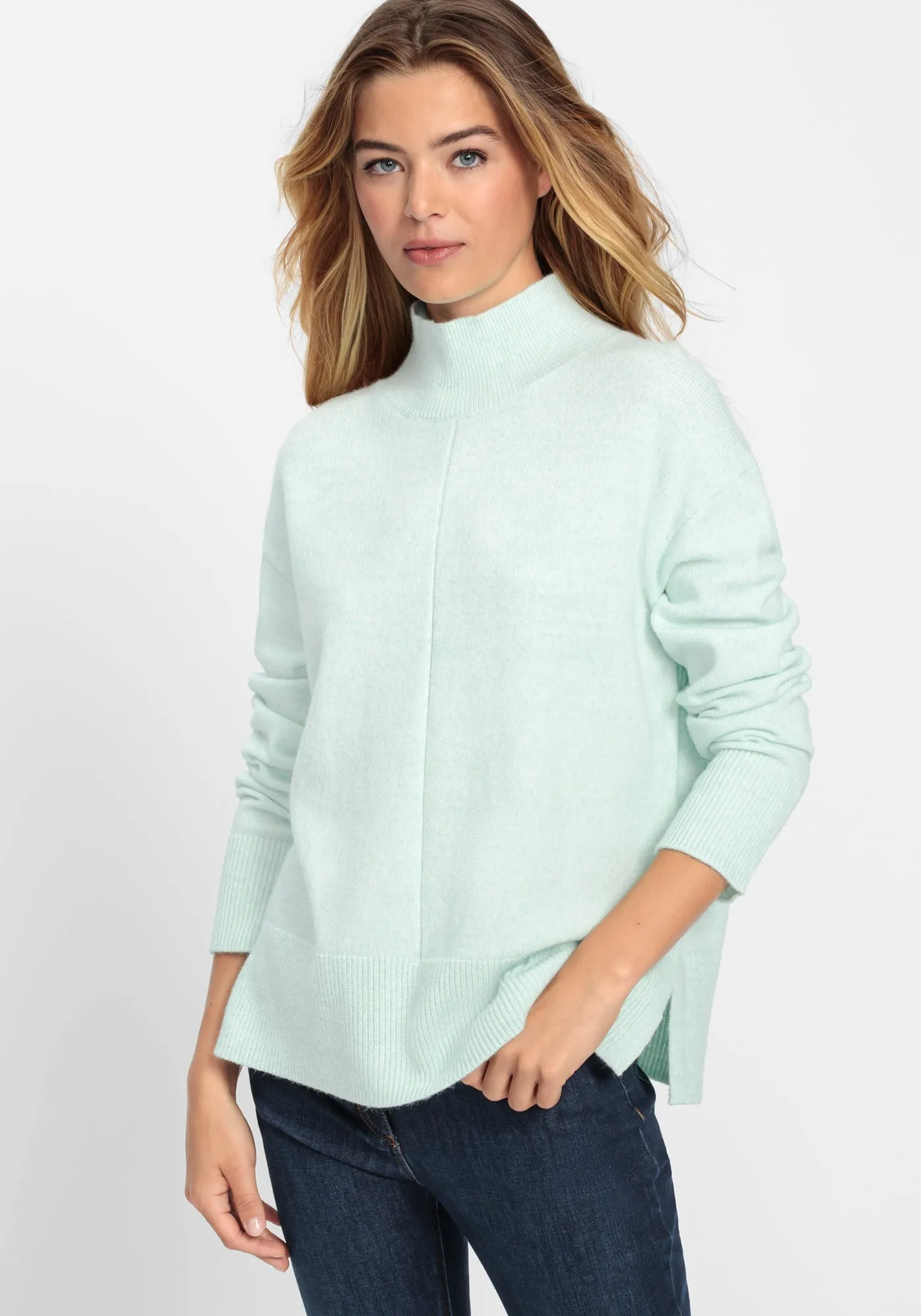 Long Sleeve Pullover in Icy Mint