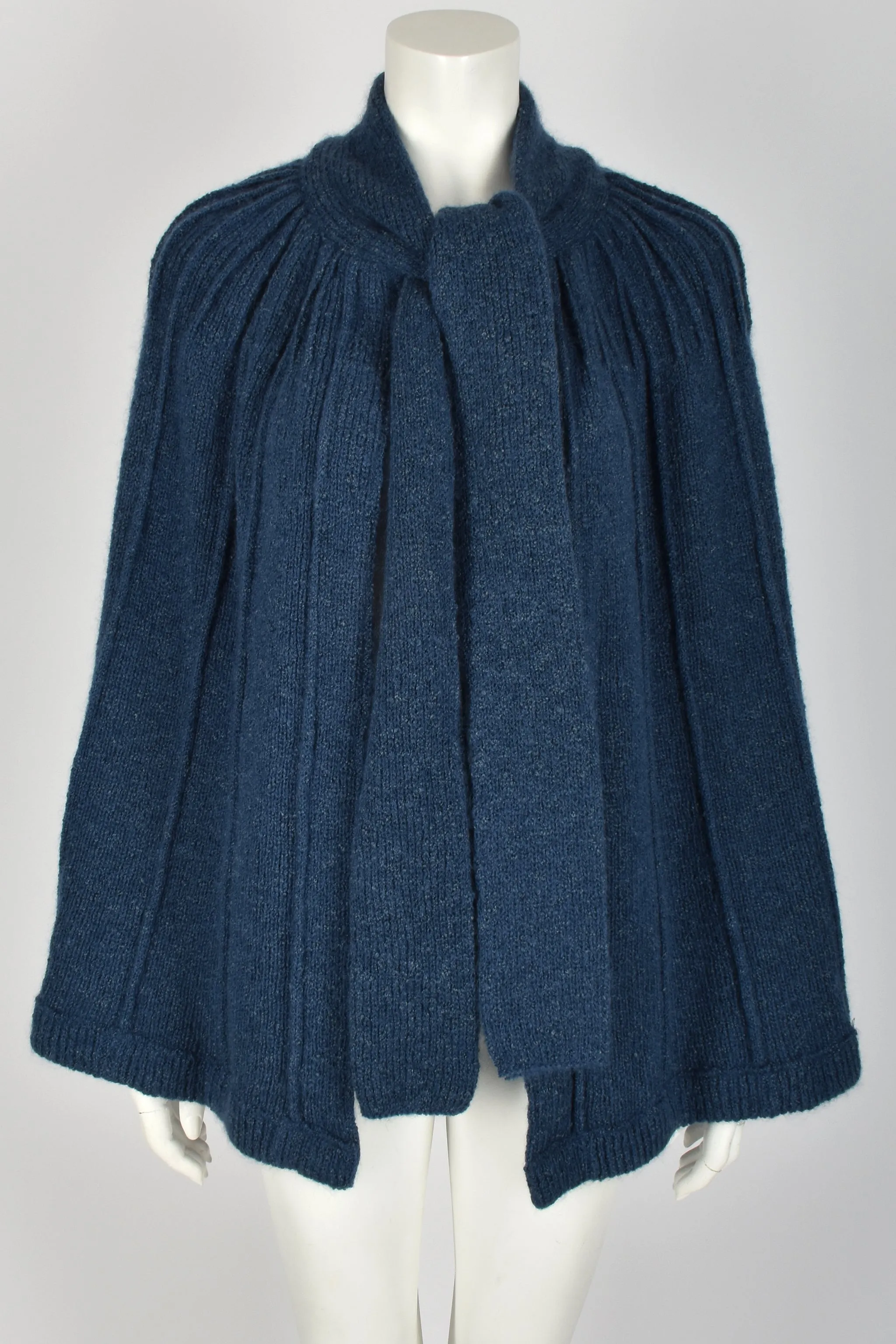 MISSONI 70s NOS wool knit cape S-L