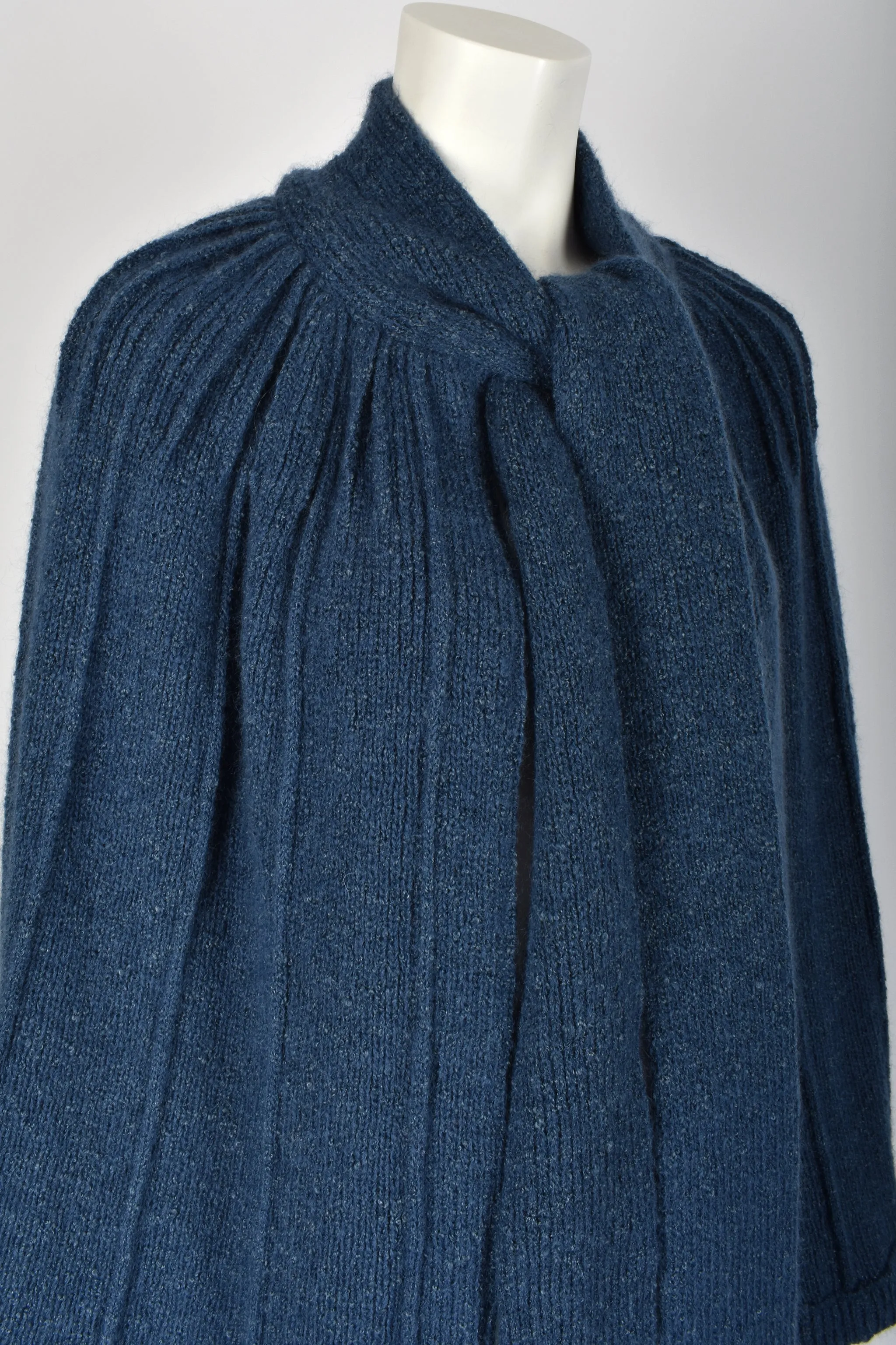 MISSONI 70s NOS wool knit cape S-L