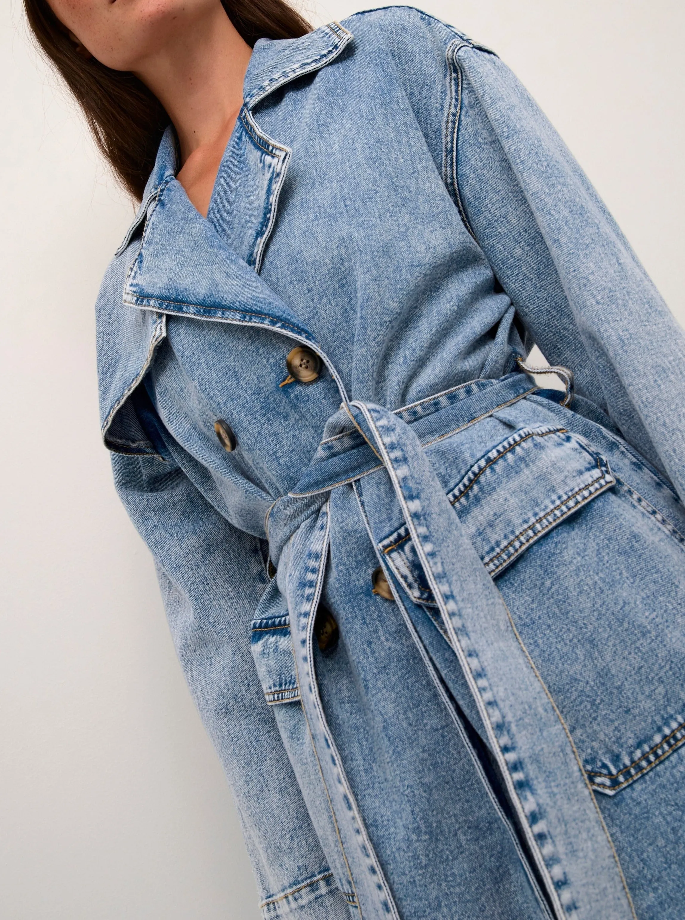 SIDSEL DENIM TRENCH COAT | WASHED BLUE DENIM