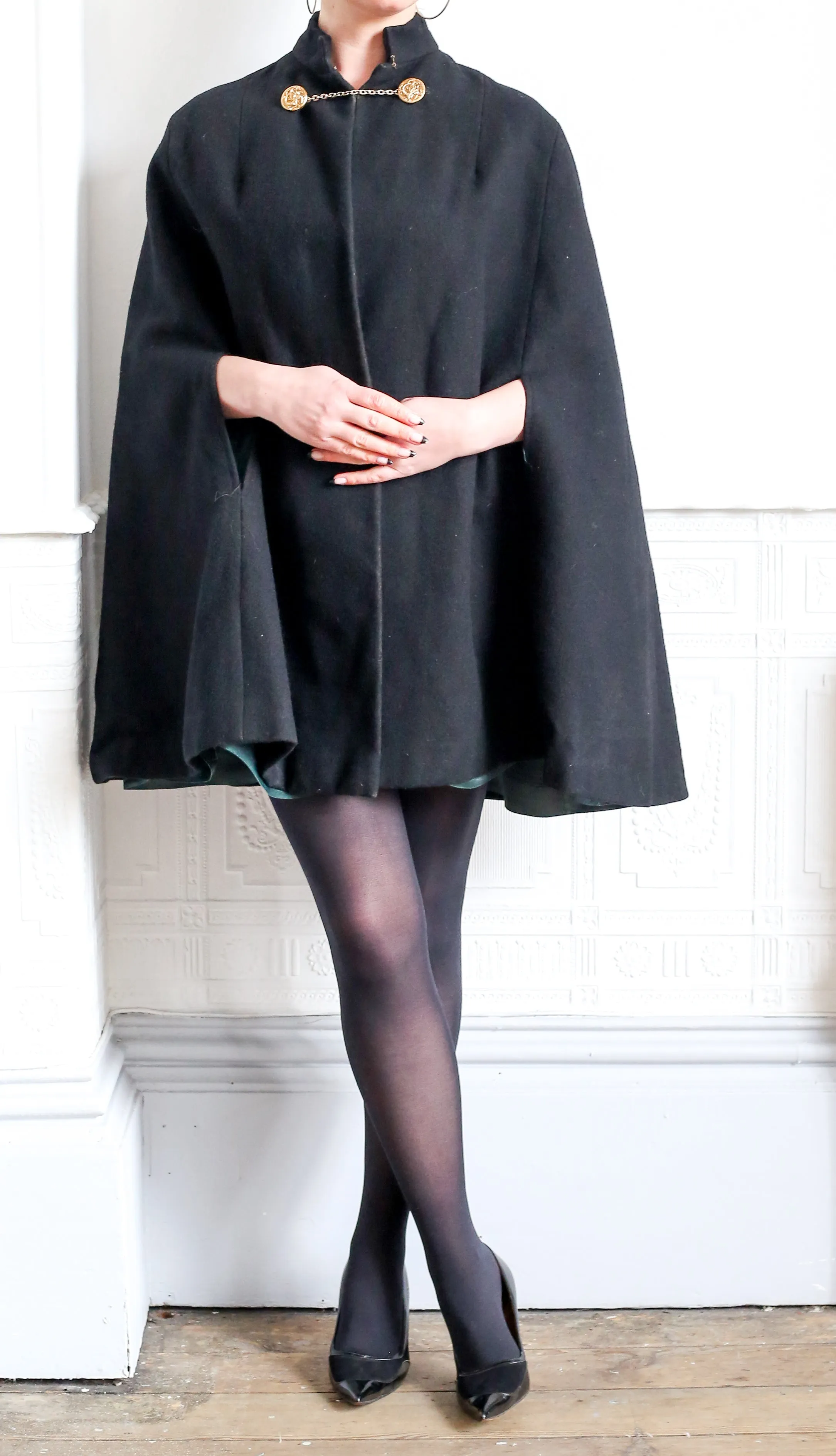 Vintage 1950s Black Wool Cape